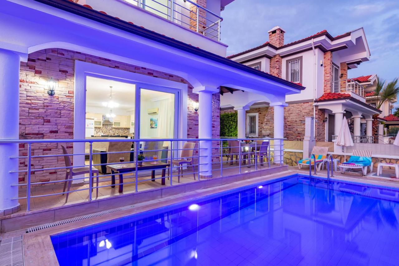 Villa Yasam Park - Luxury 8 Person - Fethiye Calis Beach 90Mt Exterior photo