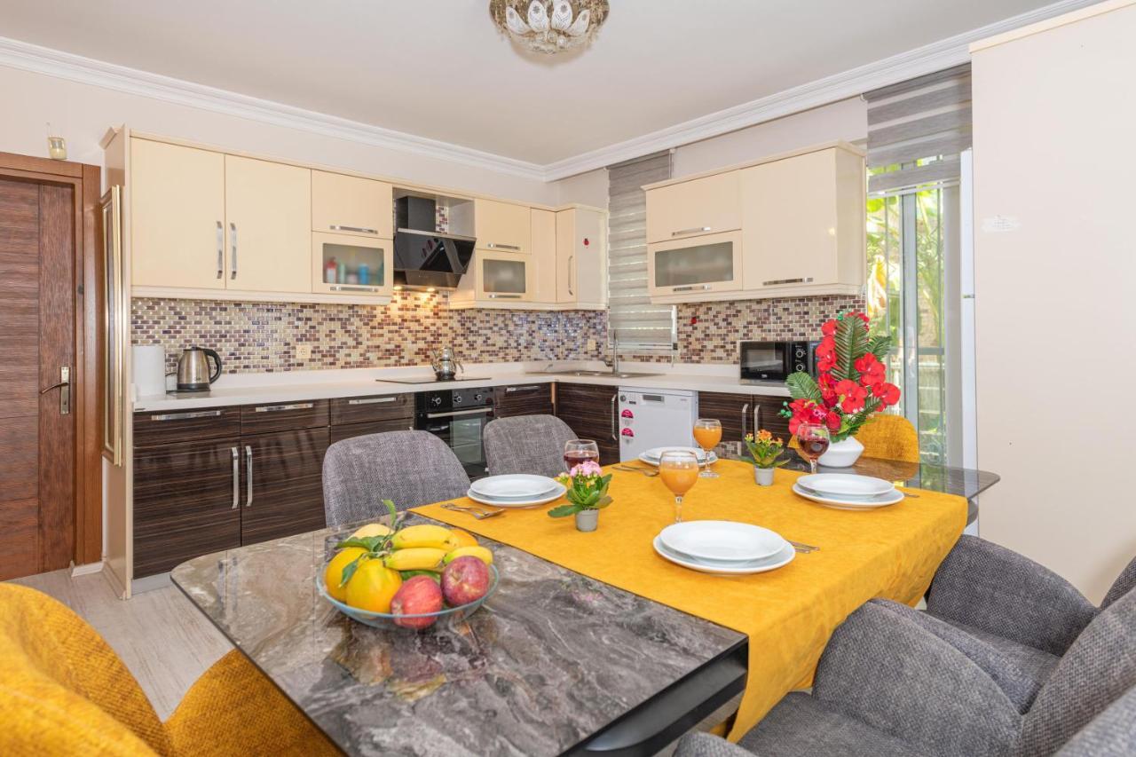 Villa Yasam Park - Luxury 8 Person - Fethiye Calis Beach 90Mt Exterior photo