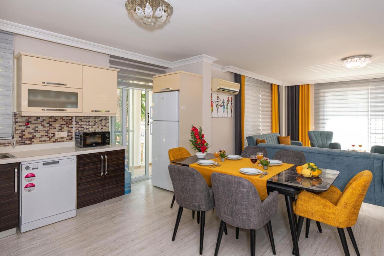 Villa Yasam Park - Luxury 8 Person - Fethiye Calis Beach 90Mt Exterior photo