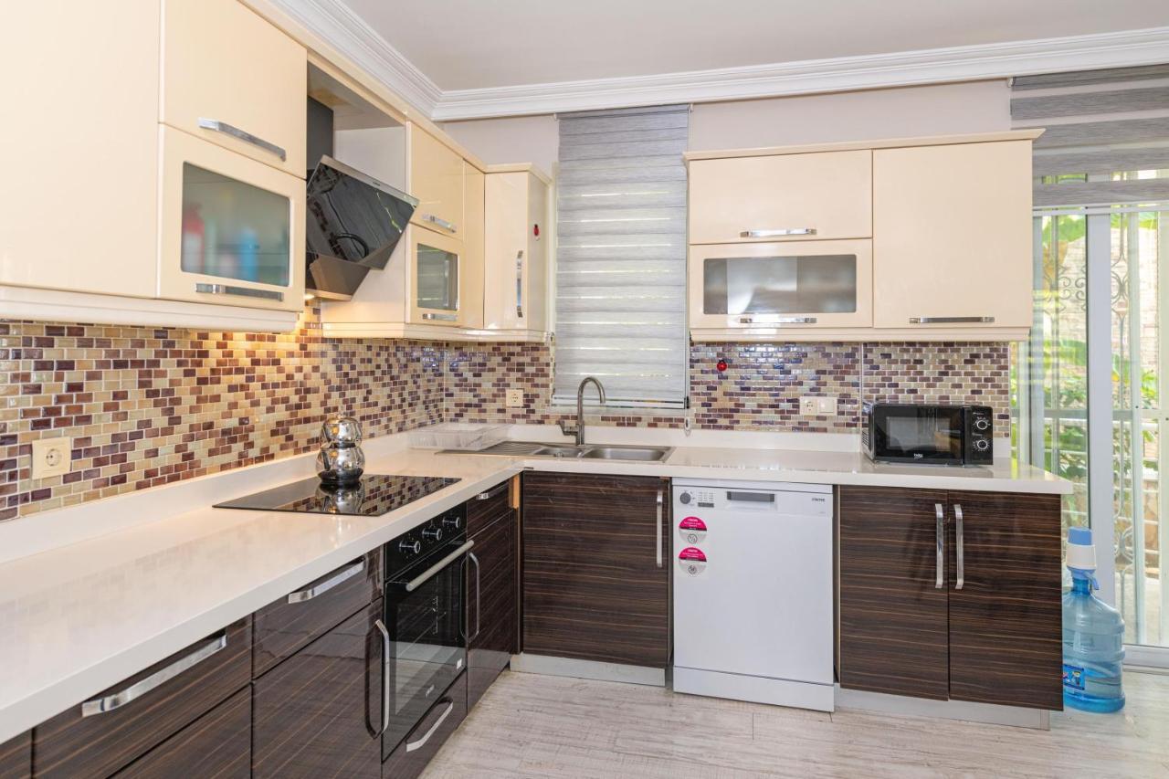 Villa Yasam Park - Luxury 8 Person - Fethiye Calis Beach 90Mt Exterior photo
